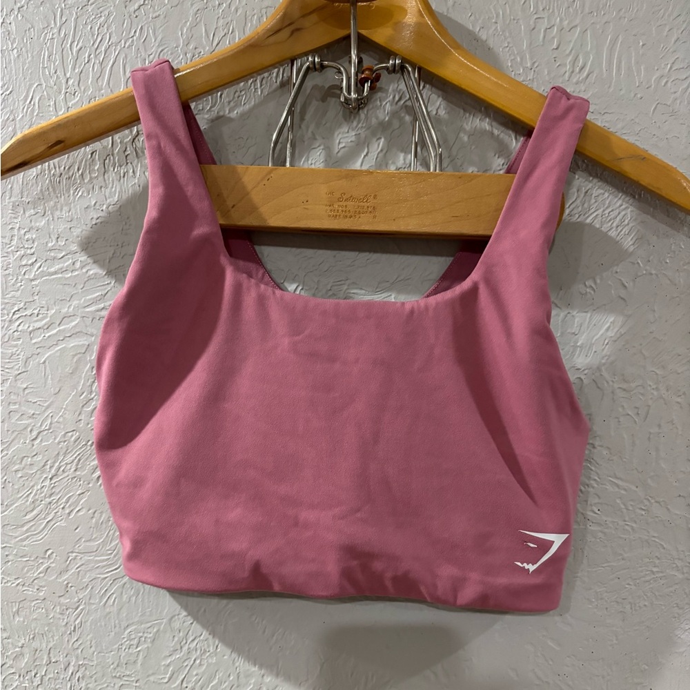 Gymshark Dreamy Pink medium support athletic workout sports bra size small